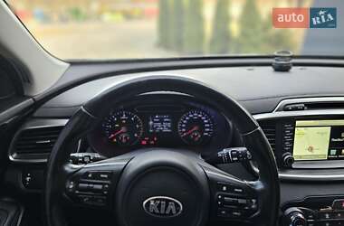 Позашляховик / Кросовер Kia Sorento 2015 в Тернополі
