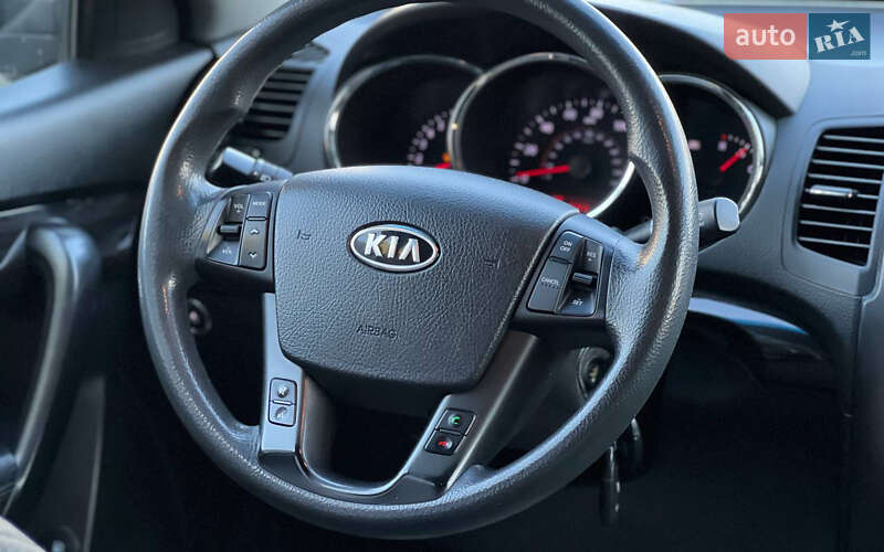 Внедорожник / Кроссовер Kia Sorento 2011 в Ивано-Франковске фото 14 Внедорожник / Кроссовер Kia Sorento 2011 в Ивано-Франковске