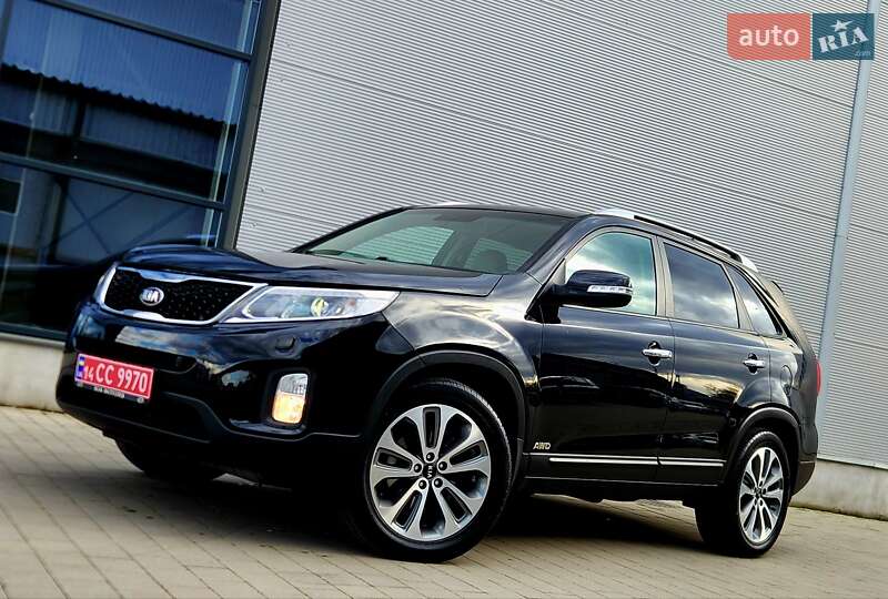 Позашляховик / Кросовер Kia Sorento 2015 в Івано-Франківську