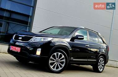 Внедорожник / Кроссовер Kia Sorento 2015 в 