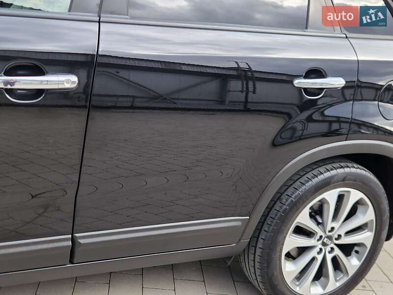 Позашляховик / Кросовер Kia Sorento 2015 в Івано-Франківську