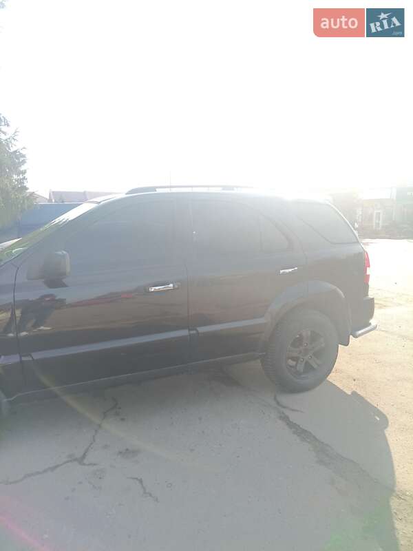 Внедорожник / Кроссовер Kia Sorento 2005 в Харькове
