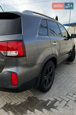 Внедорожник / Кроссовер Kia Sorento 2013 в 