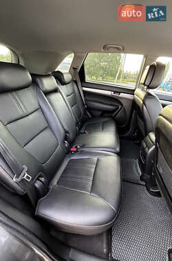 Внедорожник / Кроссовер Kia Sorento 2013 в 