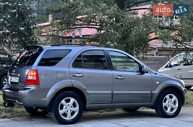 Позашляховик / Кросовер Kia Sorento 2006 в 