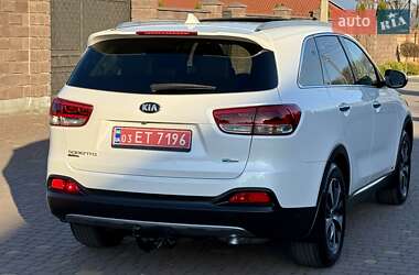Внедорожник / Кроссовер Kia Sorento 2015 в 