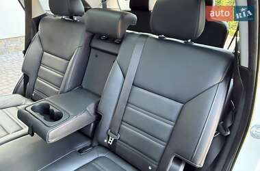 Внедорожник / Кроссовер Kia Sorento 2015 в 