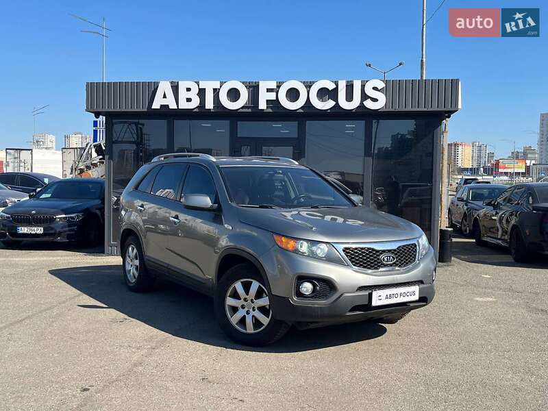 Внедорожник / Кроссовер Kia Sorento 2011 в 