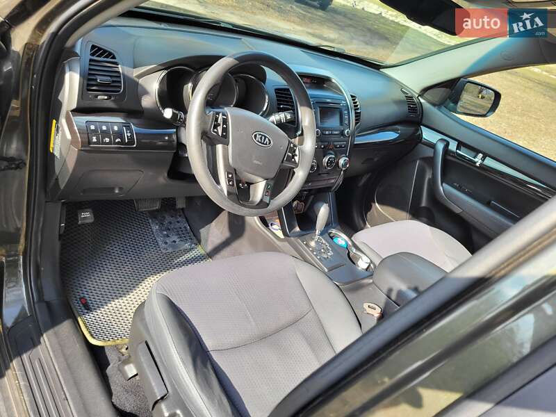 Внедорожник / Кроссовер Kia Sorento 2012 в Нежине