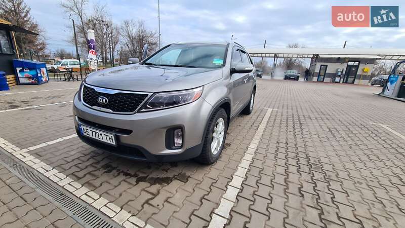 Позашляховик / Кросовер Kia Sorento 2014 в Кривому Розі