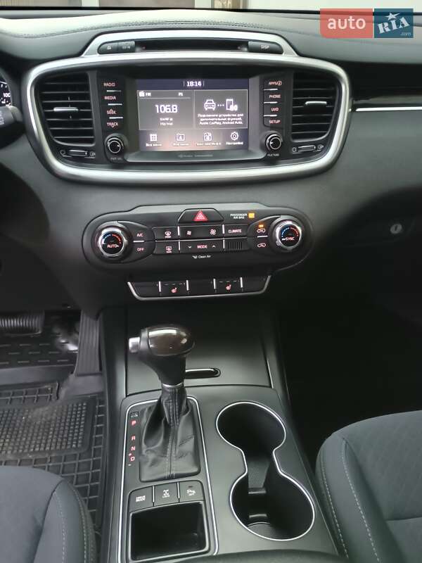 Внедорожник / Кроссовер Kia Sorento 2017 в Коломые