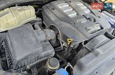 Внедорожник / Кроссовер Kia Sorento 2006 в 