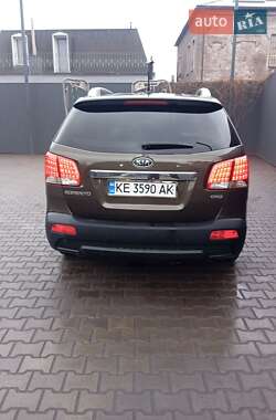 Внедорожник / Кроссовер Kia Sorento 2011 в 