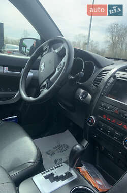 Внедорожник / Кроссовер Kia Sorento 2011 в 
