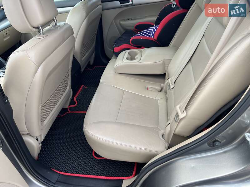 Внедорожник / Кроссовер Kia Sorento 2011 в Белогорье