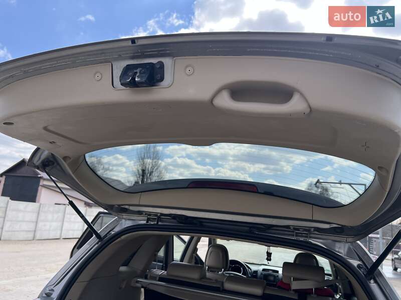 Внедорожник / Кроссовер Kia Sorento 2011 в Белогорье