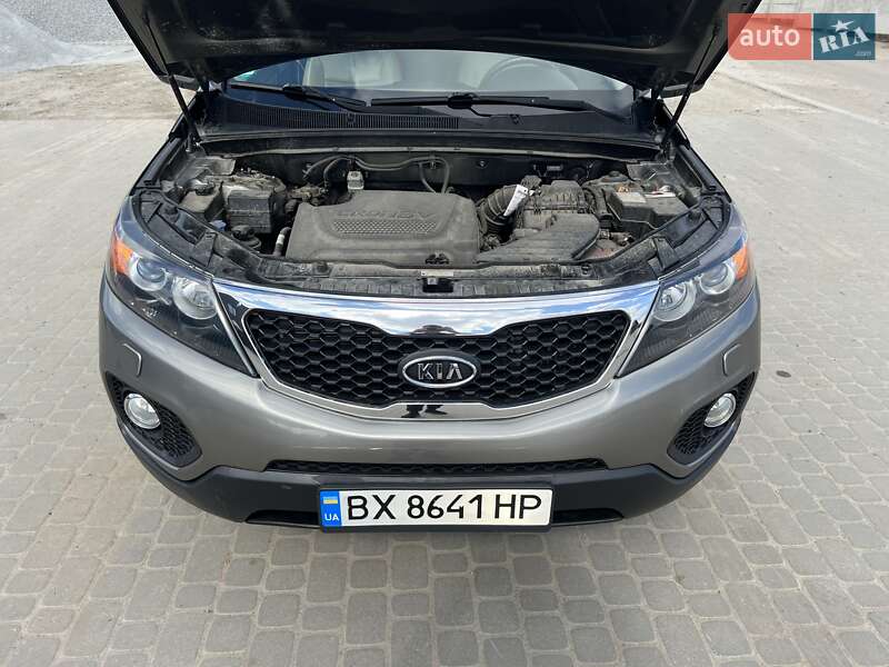 Внедорожник / Кроссовер Kia Sorento 2011 в Белогорье