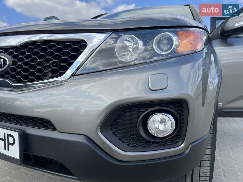 Внедорожник / Кроссовер Kia Sorento 2011 в Белогорье
