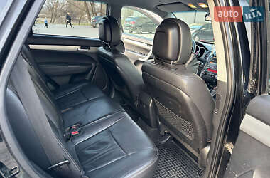Позашляховик / Кросовер Kia Sorento 2012 в 