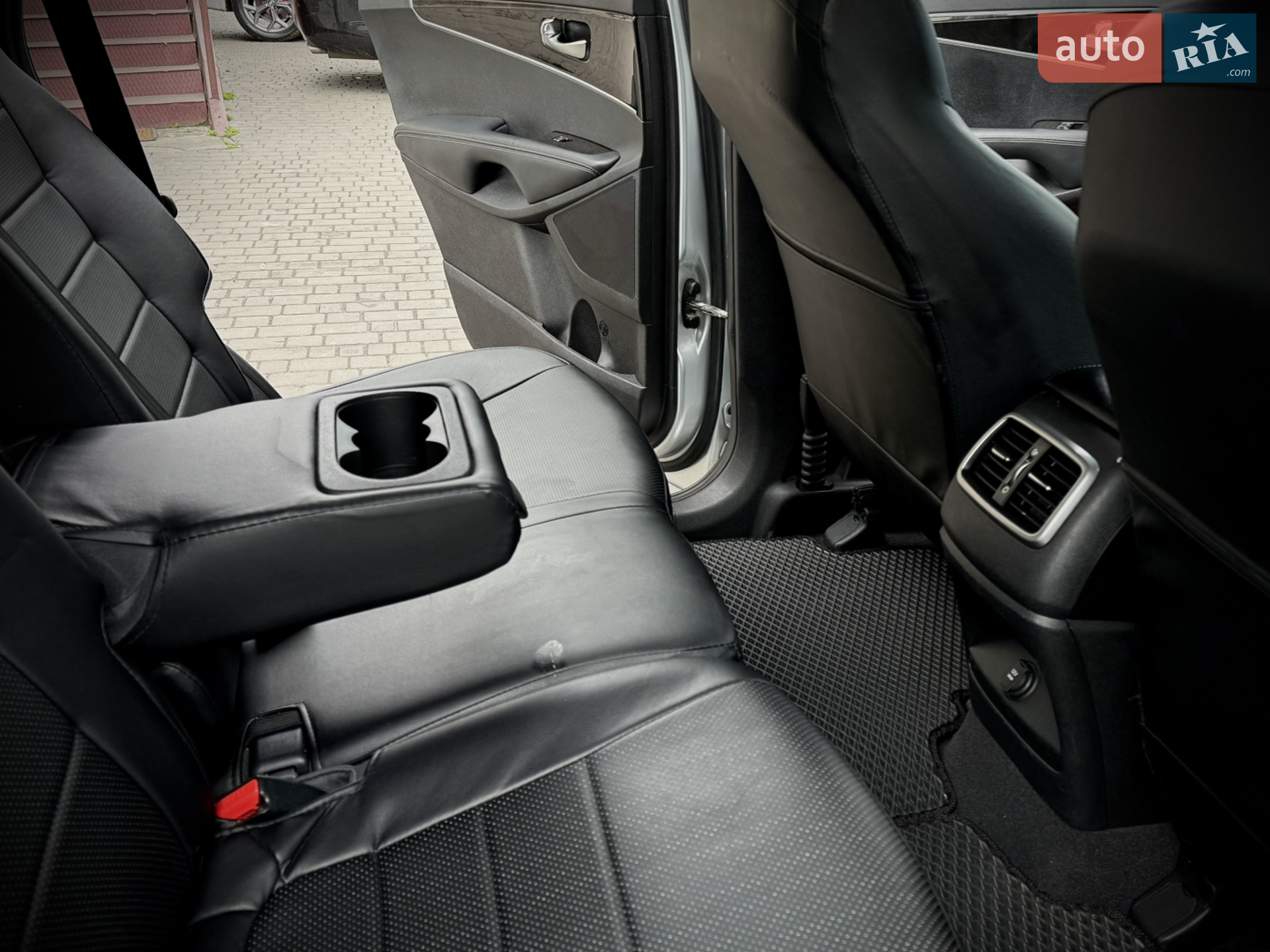 2015 Kia Sorento - мініатюра 16