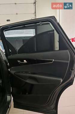 Внедорожник / Кроссовер Kia Sorento 2015 в 