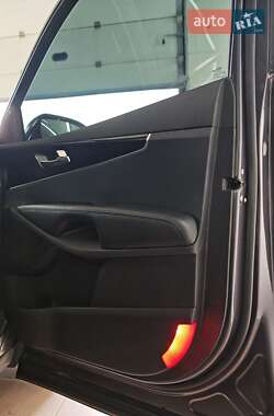 Внедорожник / Кроссовер Kia Sorento 2015 в 
