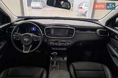 Внедорожник / Кроссовер Kia Sorento 2015 в 