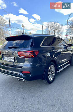 Внедорожник / Кроссовер Kia Sorento 2019 в 