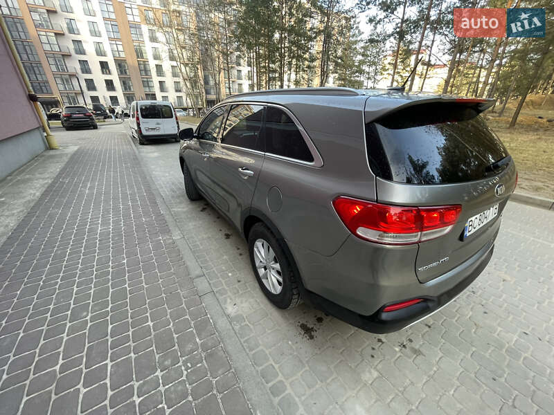Внедорожник / Кроссовер Kia Sorento 2016 в Львове