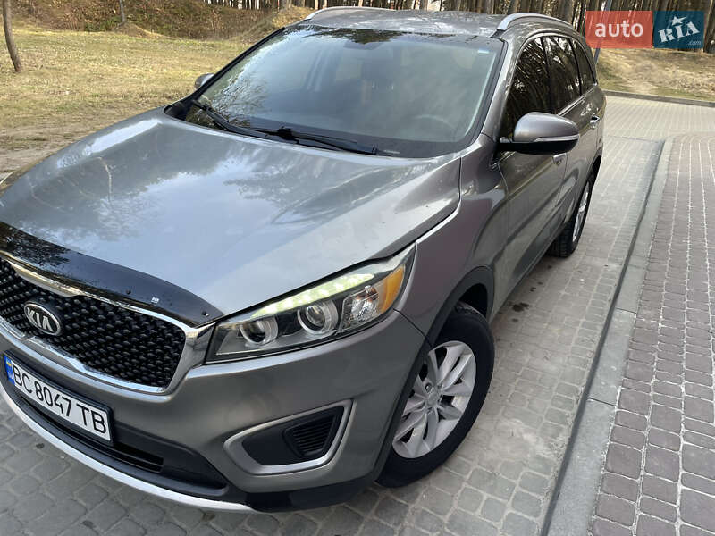 Внедорожник / Кроссовер Kia Sorento 2016 в Львове