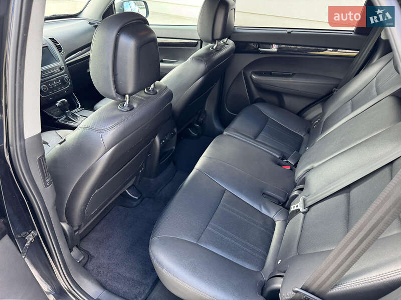 Позашляховик / Кросовер Kia Sorento 2012 в Луцьку