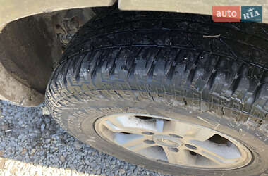 Внедорожник / Кроссовер Kia Sorento 2006 в 