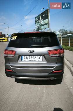 Внедорожник / Кроссовер Kia Sorento 2016 в 