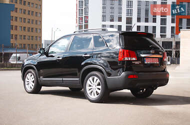 Внедорожник / Кроссовер Kia Sorento 2010 в 