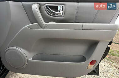 Внедорожник / Кроссовер Kia Sorento 2005 в 