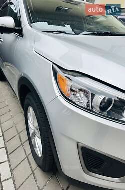 Позашляховик / Кросовер Kia Sorento 2016 в Києві
