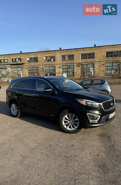 Позашляховик / Кросовер Kia Sorento 2016 в 