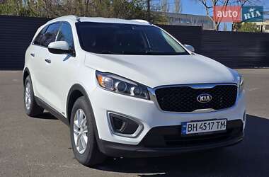 Внедорожник / Кроссовер Kia Sorento 2016 в 