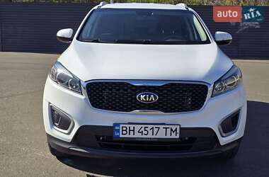 Внедорожник / Кроссовер Kia Sorento 2016 в 