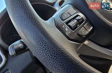 Внедорожник / Кроссовер Kia Sorento 2016 в 