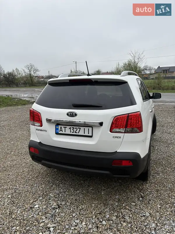 Внедорожник / Кроссовер Kia Sorento 2011 в 