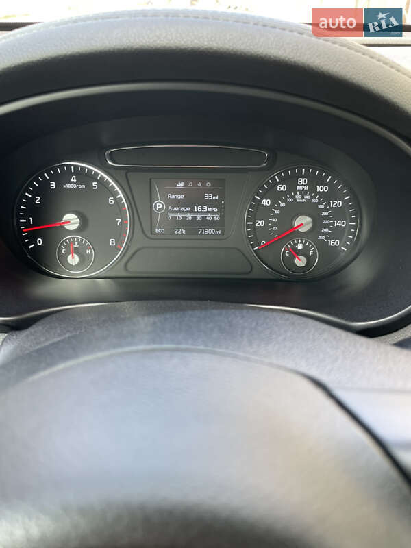 Внедорожник / Кроссовер Kia Sorento 2016 в Белой Церкви