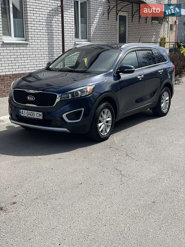 Внедорожник / Кроссовер Kia Sorento 2016 в Белой Церкви