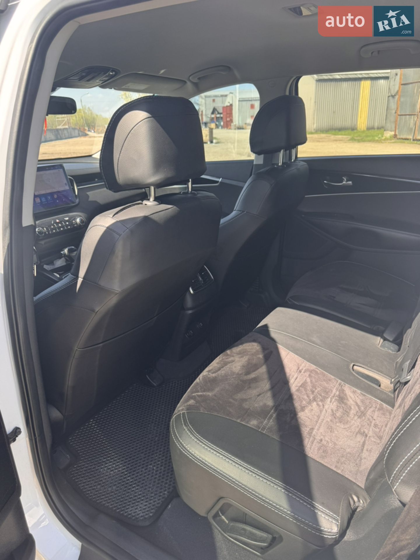 2017 Kia Sorento - мініатюра 7