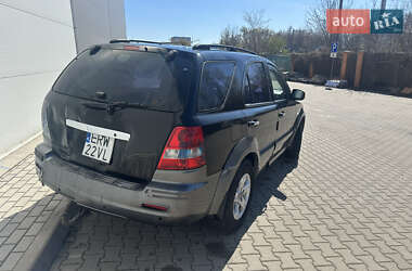 Внедорожник / Кроссовер Kia Sorento 2003 в 