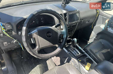 Внедорожник / Кроссовер Kia Sorento 2003 в 