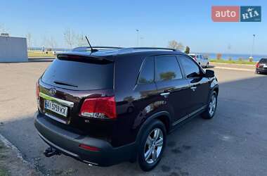 Внедорожник / Кроссовер Kia Sorento 2011 в 