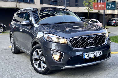 Позашляховик / Кросовер Kia Sorento 2015 в 