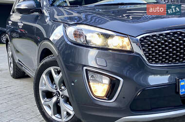Позашляховик / Кросовер Kia Sorento 2015 в 