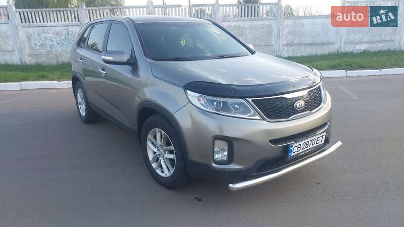 Позашляховик / Кросовер Kia Sorento 2014 в 